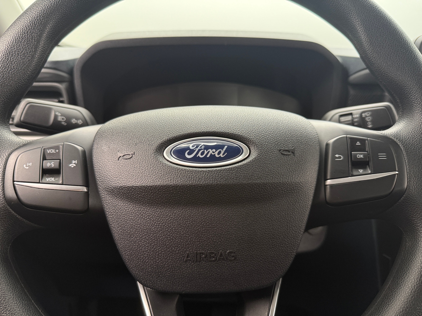 Thumbnail: 2022 Ford Maverick - 5