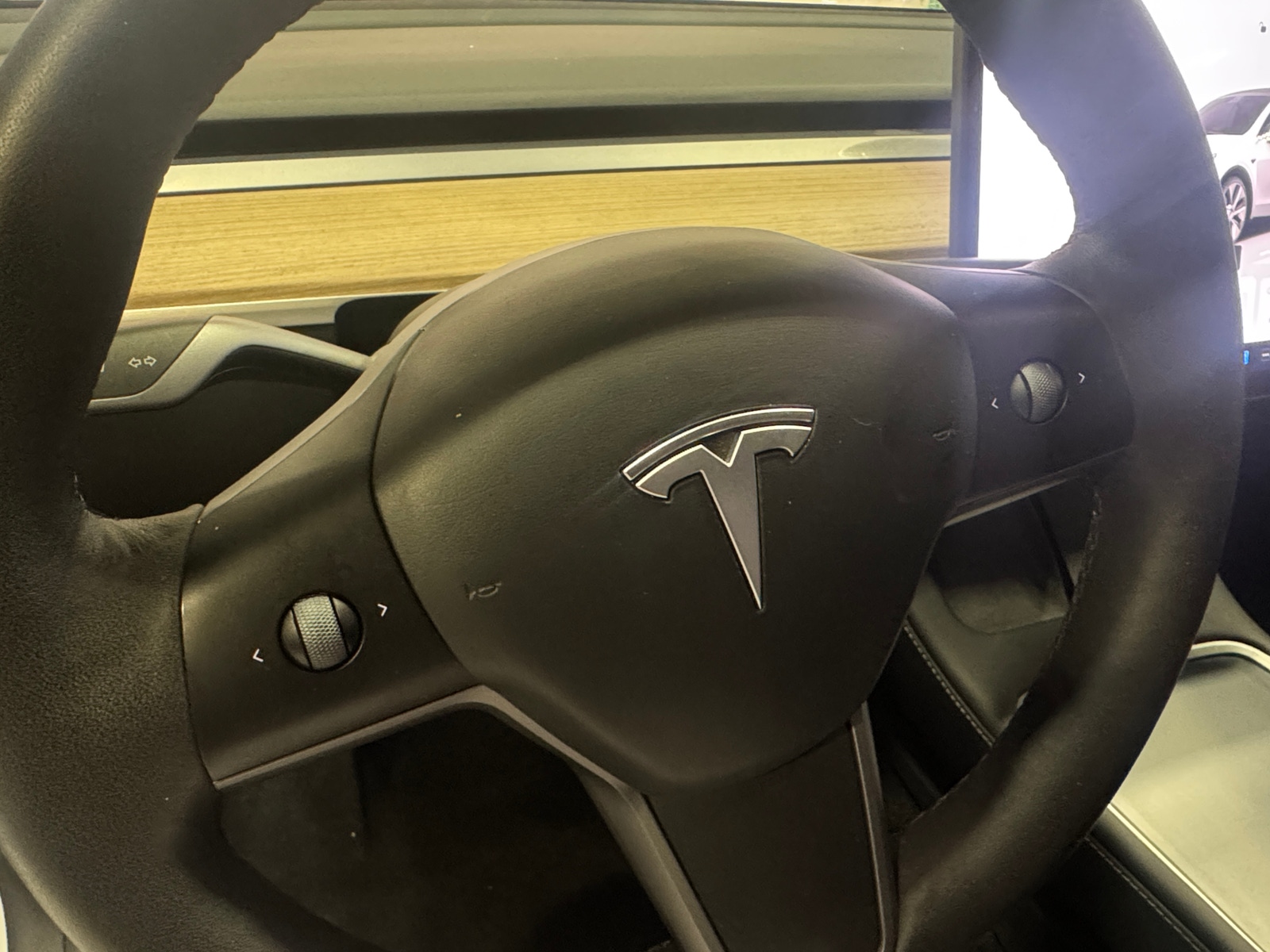 Thumbnail: 2023 Tesla Model Y - 4
