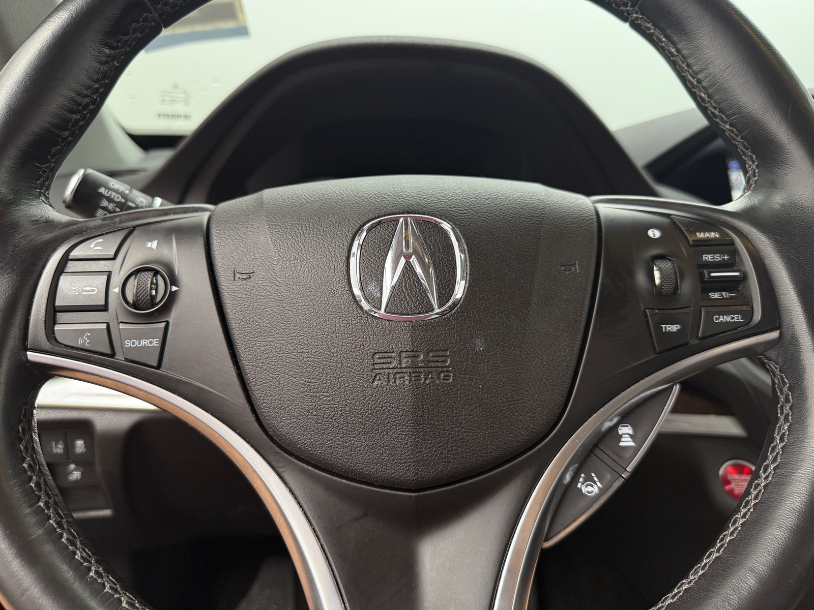 Thumbnail: 2017 Acura MDX - 4