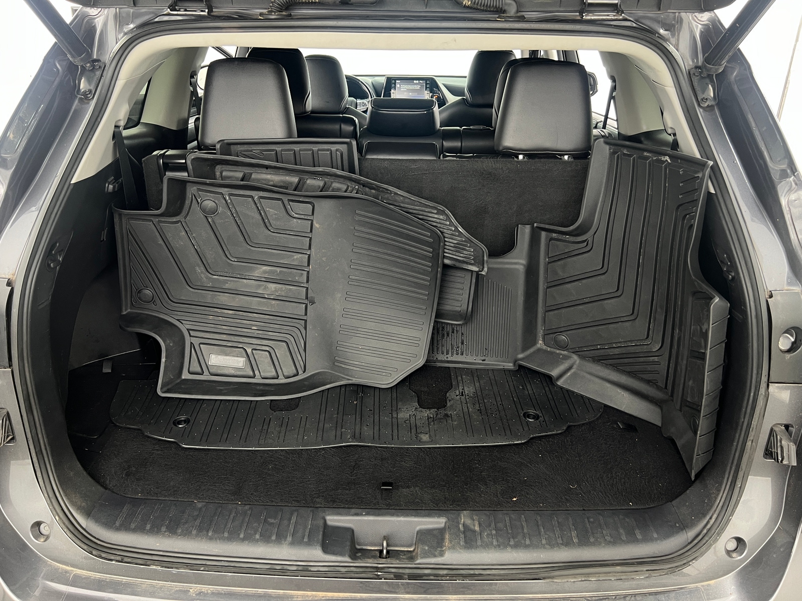Thumbnail: 2021 Toyota Highlander - 6