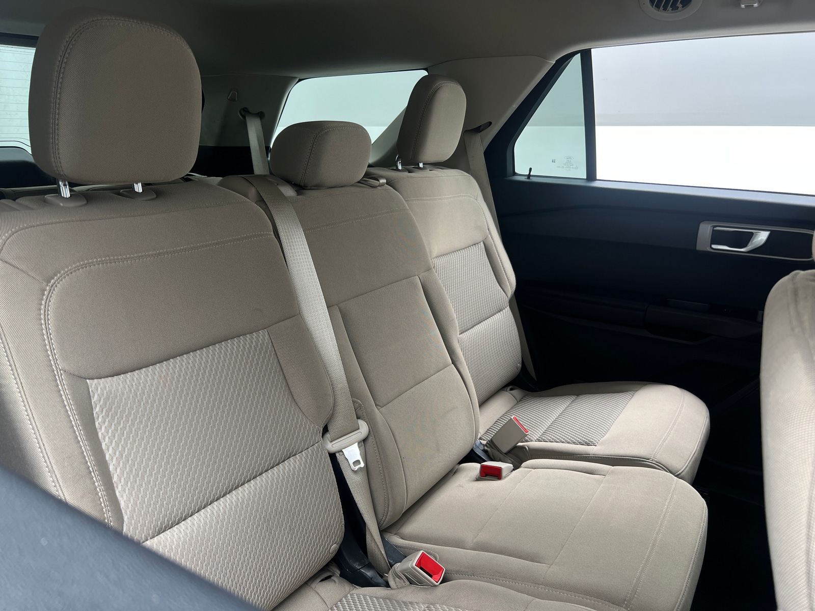 Thumbnail: 2021 Ford Explorer - 6