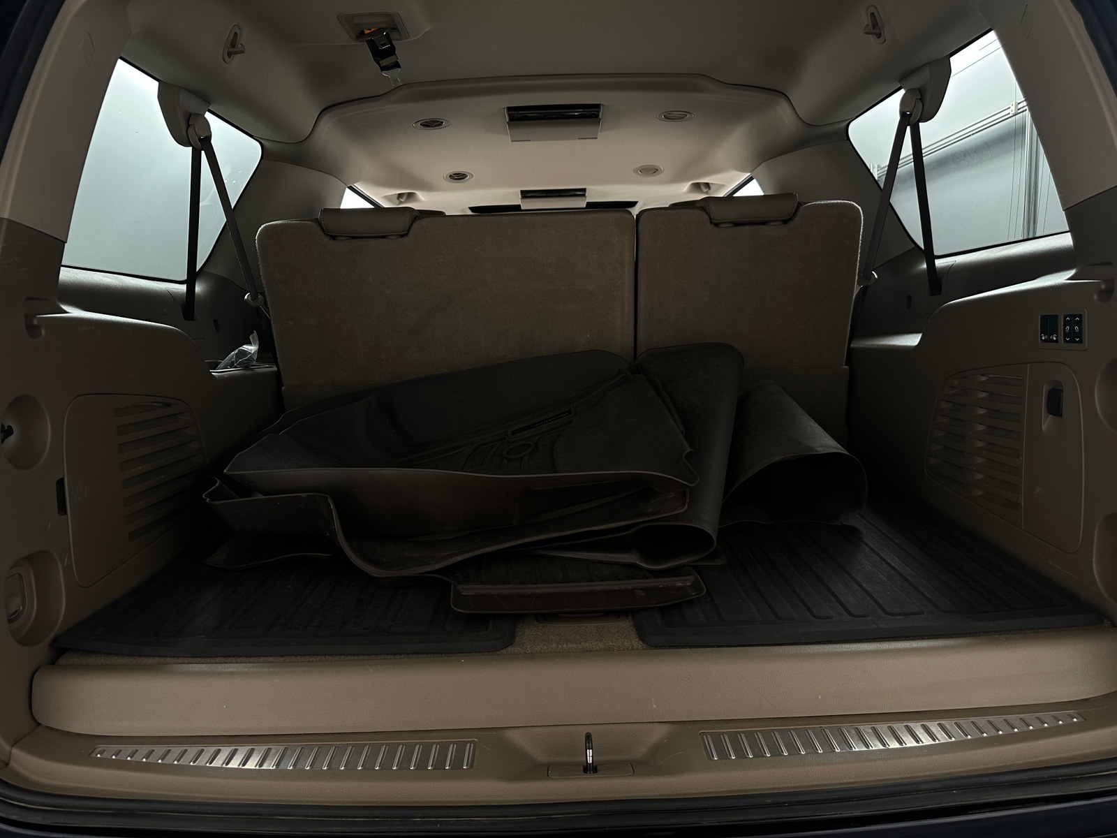 Thumbnail: 2017 GMC Yukon XL - 6