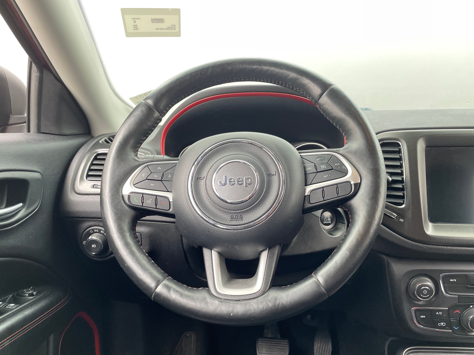 Thumbnail: 2018 Jeep Compass - 4