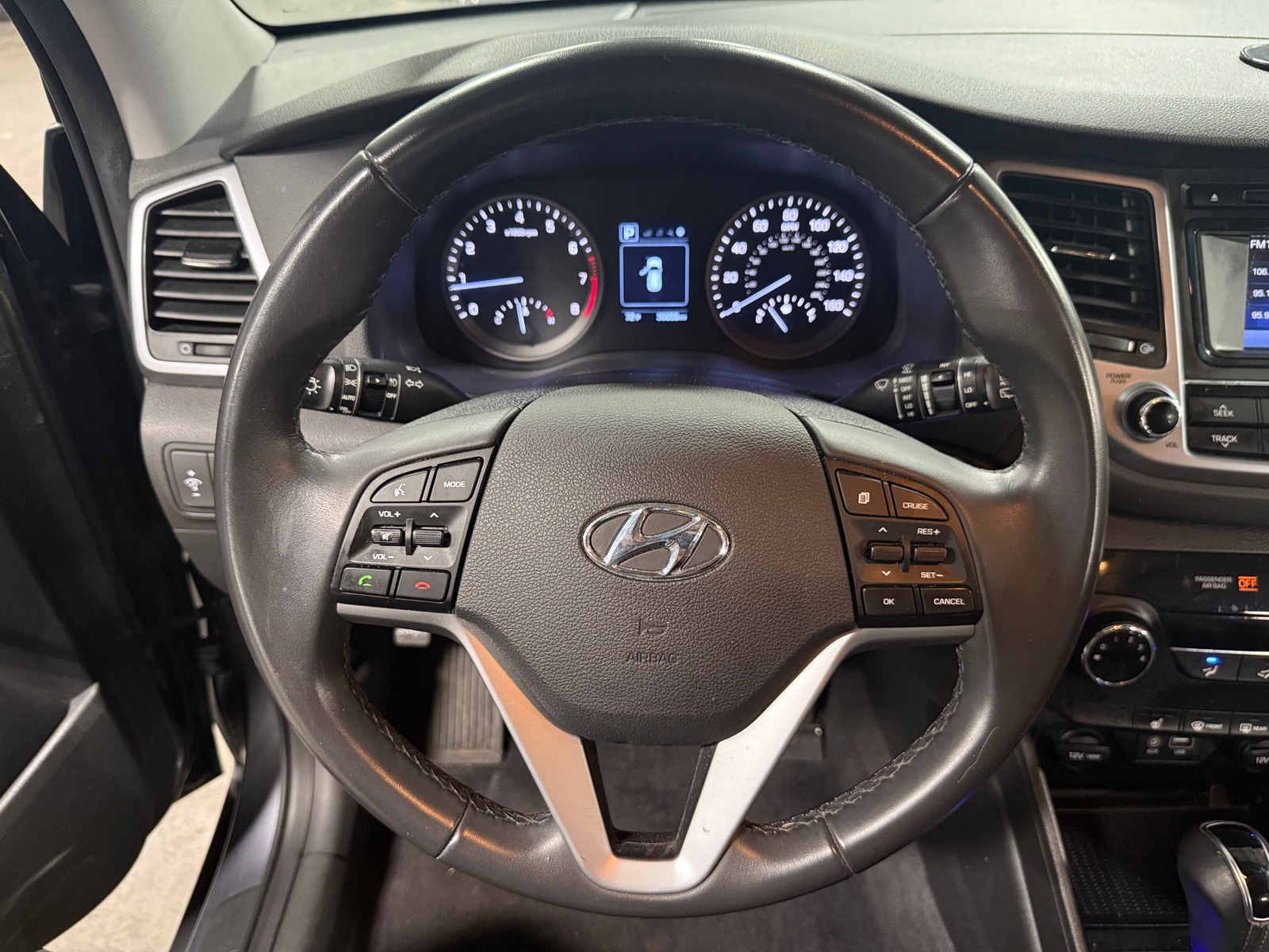 Thumbnail: 2016 Hyundai Tucson - 5