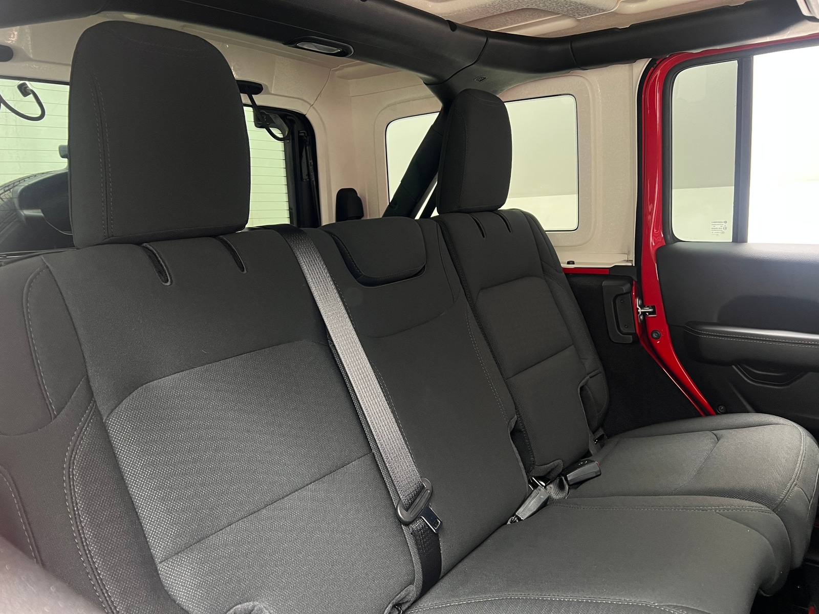 Thumbnail: 2020 Jeep Wrangler - 6
