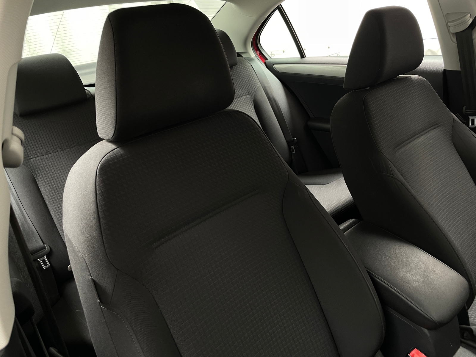 Thumbnail: 2015 Volkswagen Jetta - 2