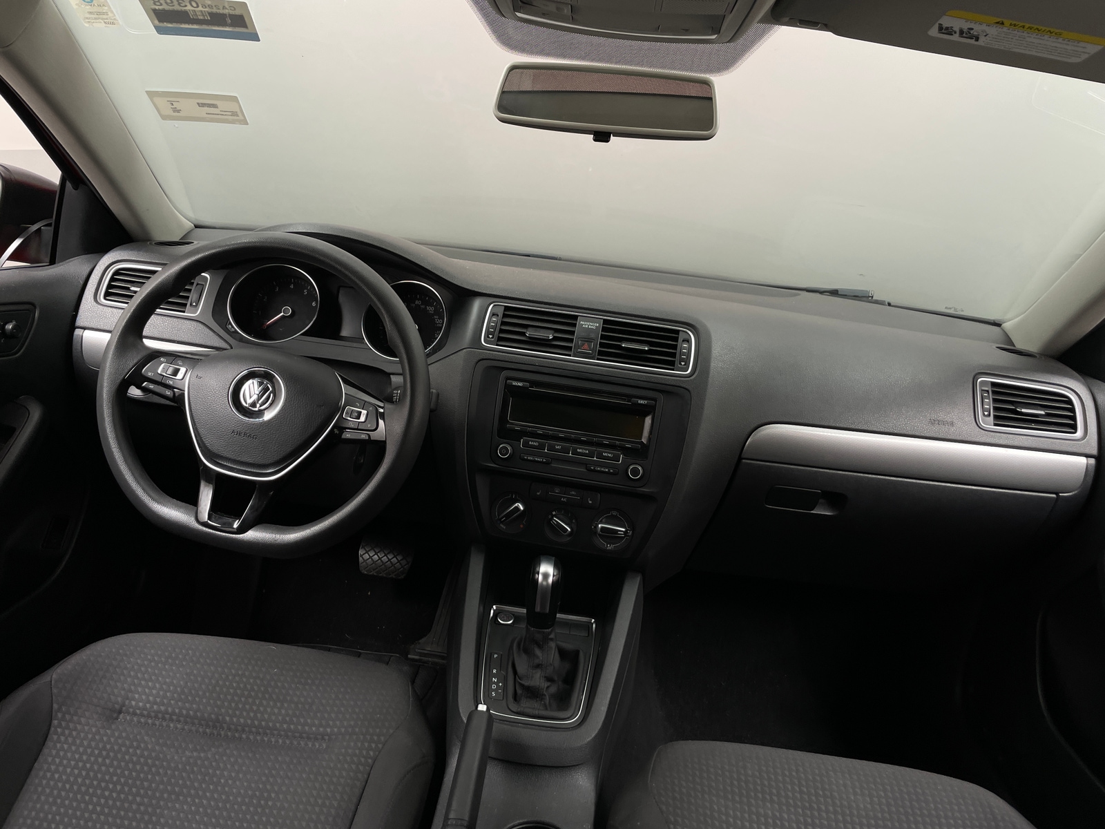Thumbnail: 2015 Volkswagen Jetta - 3