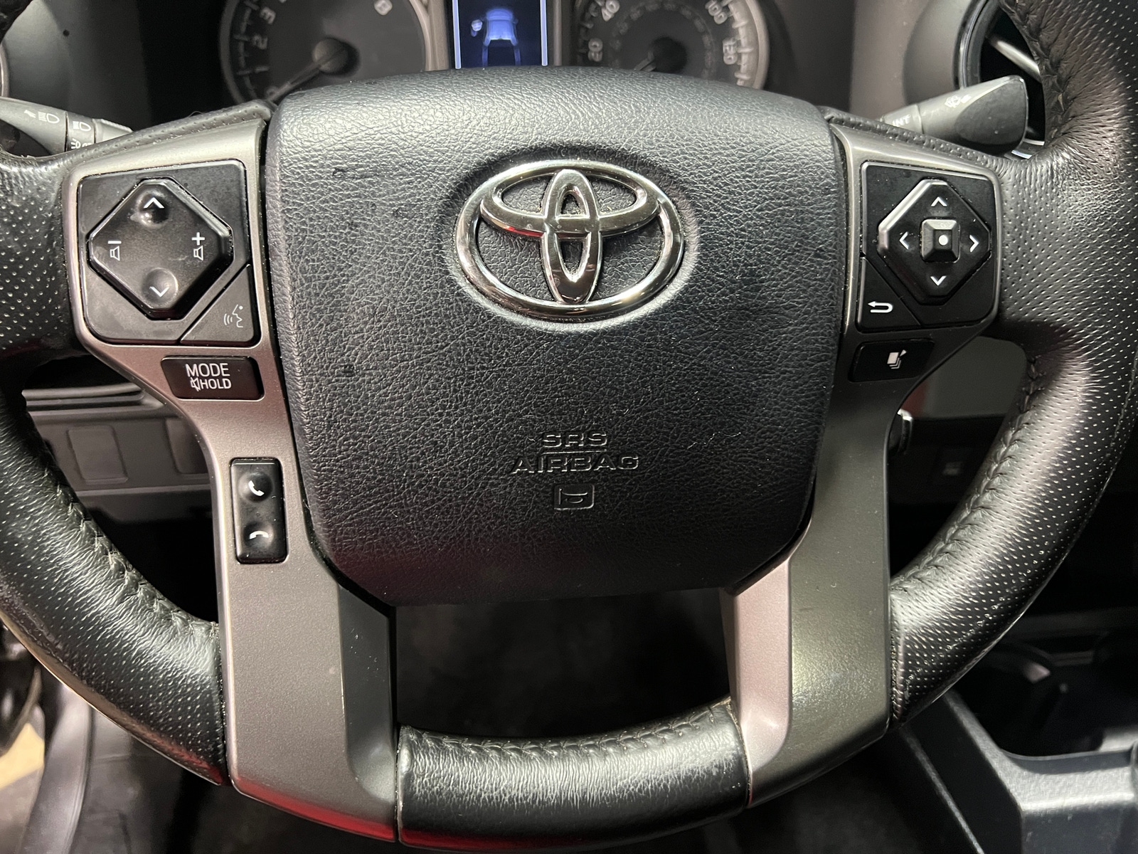 Thumbnail: 2017 Toyota Tacoma - 5