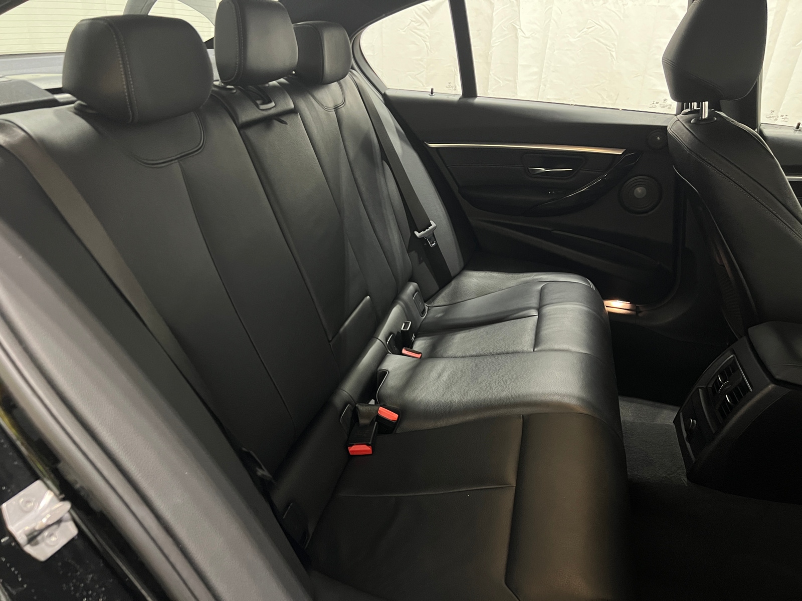 Thumbnail: 2018 BMW 3 Series - 5