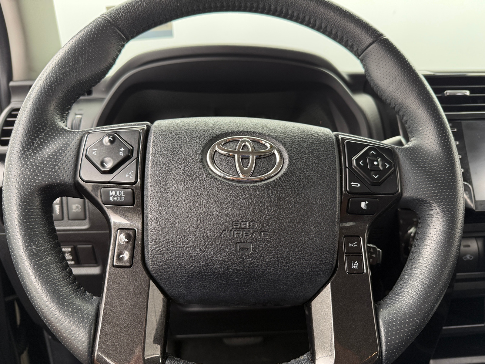 Thumbnail: 2021 Toyota 4Runner - 4