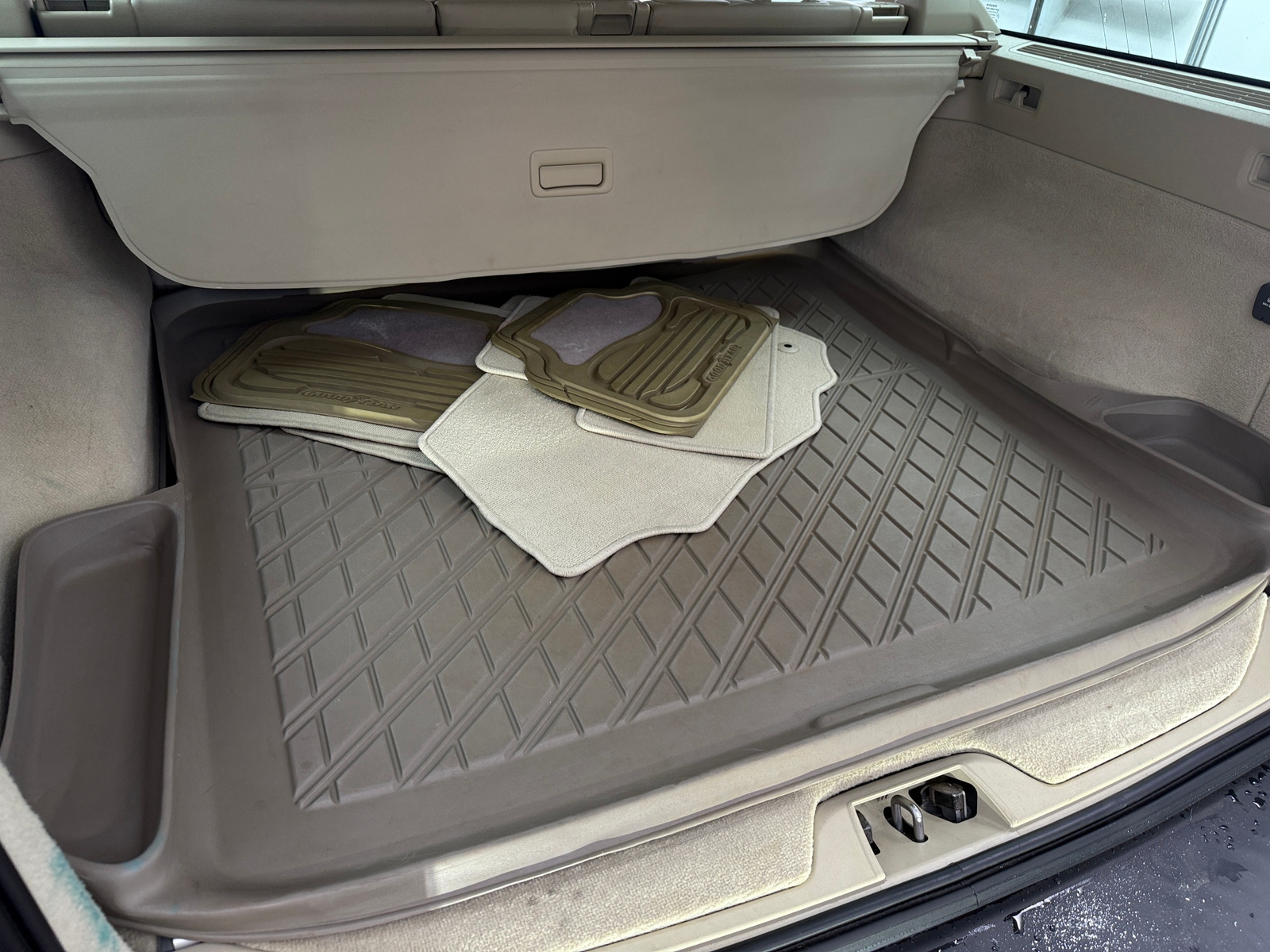 Thumbnail: 2016 Volvo XC70 - 6
