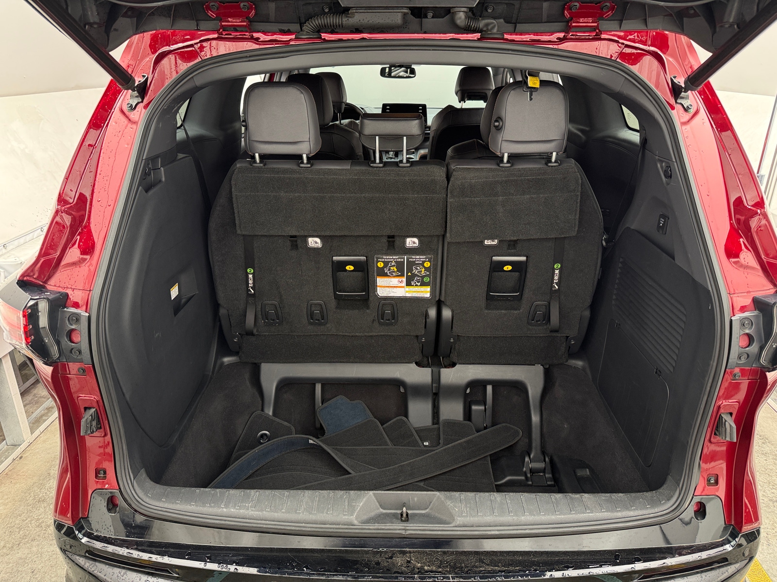 Thumbnail: 2021 Toyota Sienna - 6