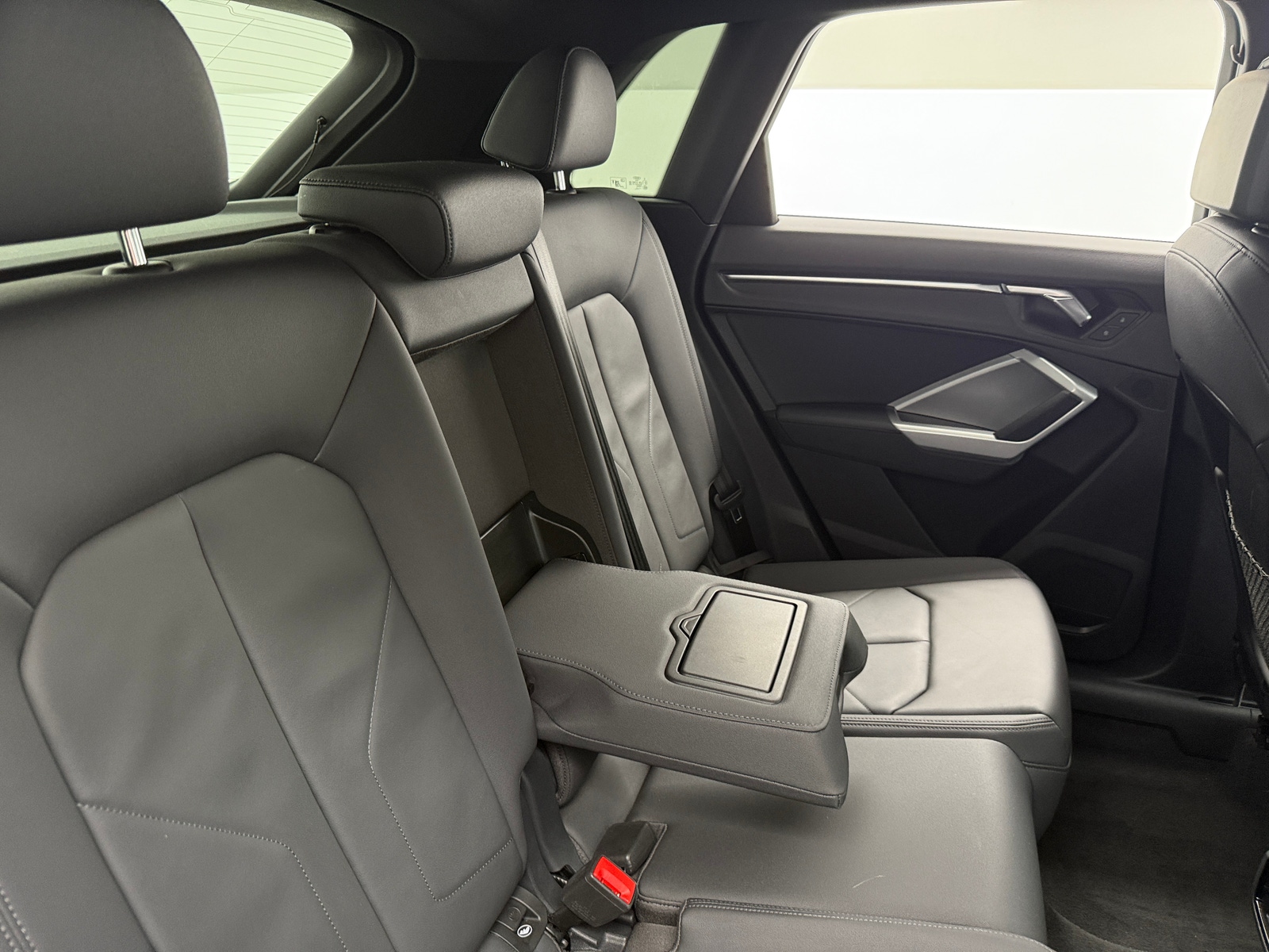 Thumbnail: 2022 Audi Q3 - 5