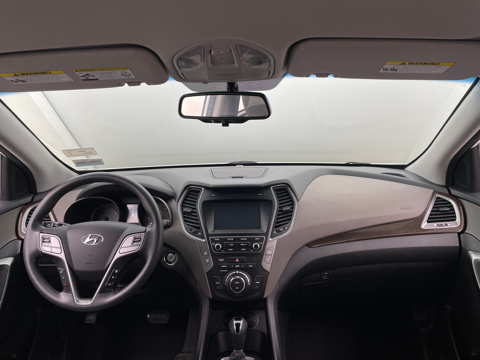 Thumbnail: 2018 Hyundai Santa Fe - 3