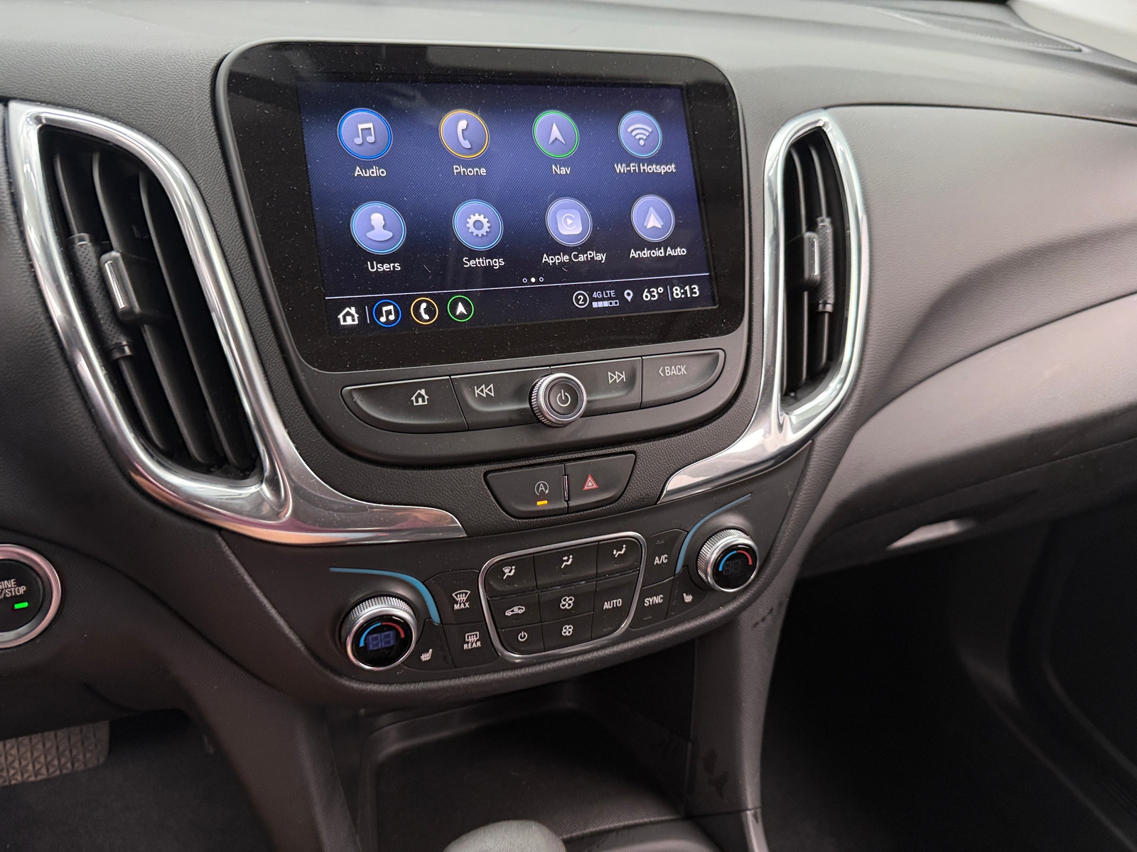 Thumbnail: 2022 Chevrolet Equinox - 4