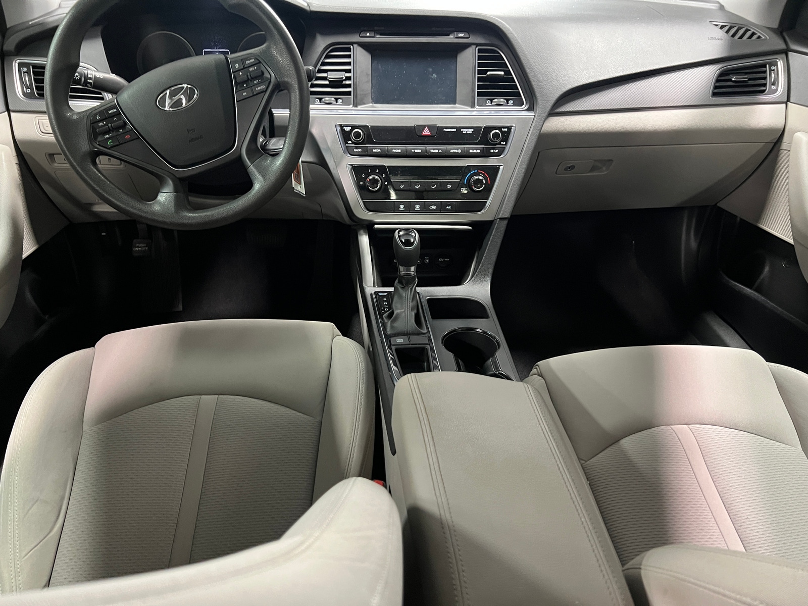 Thumbnail: 2016 Hyundai Sonata - 3