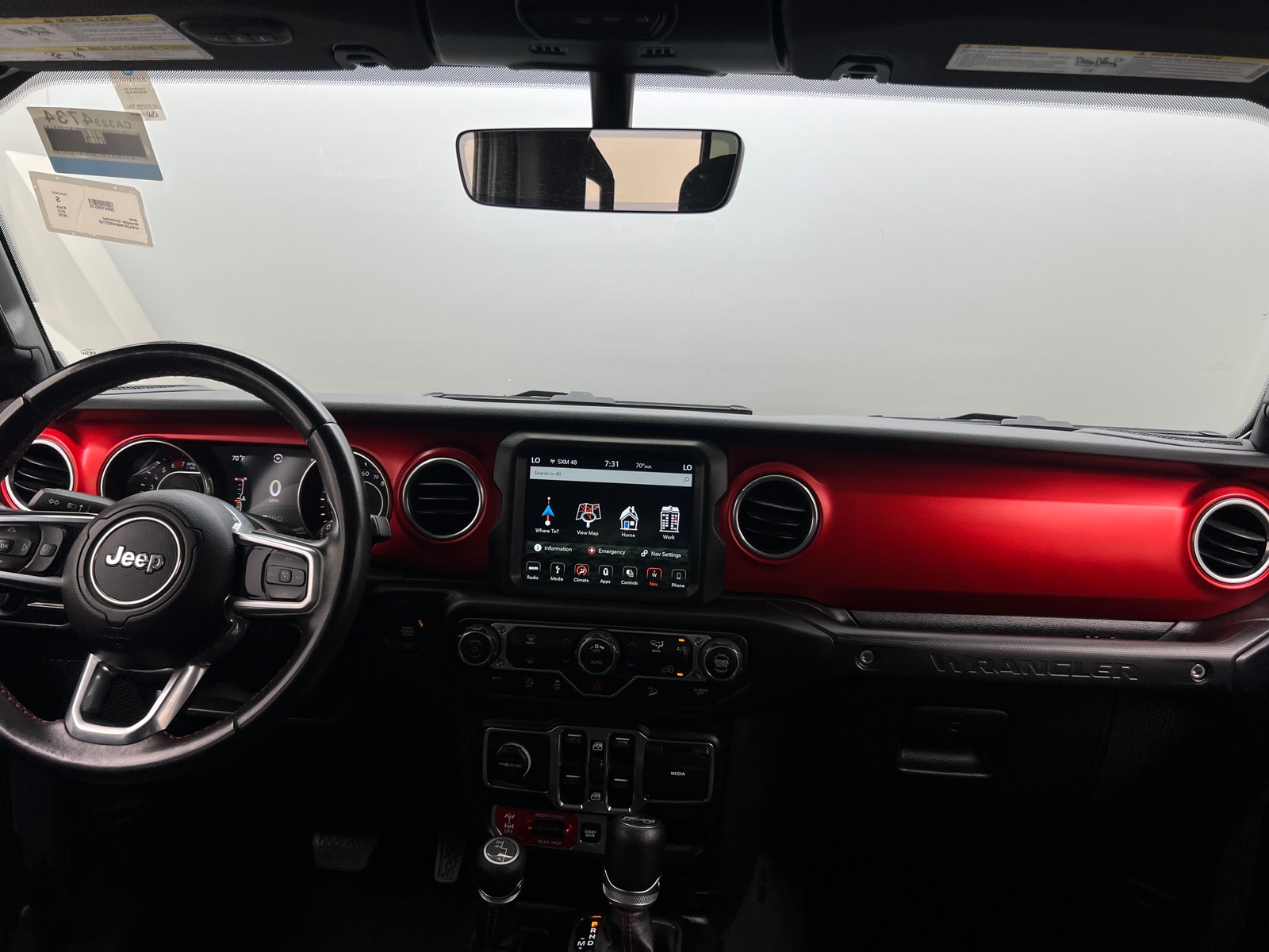 Thumbnail: 2019 Jeep Wrangler - 3