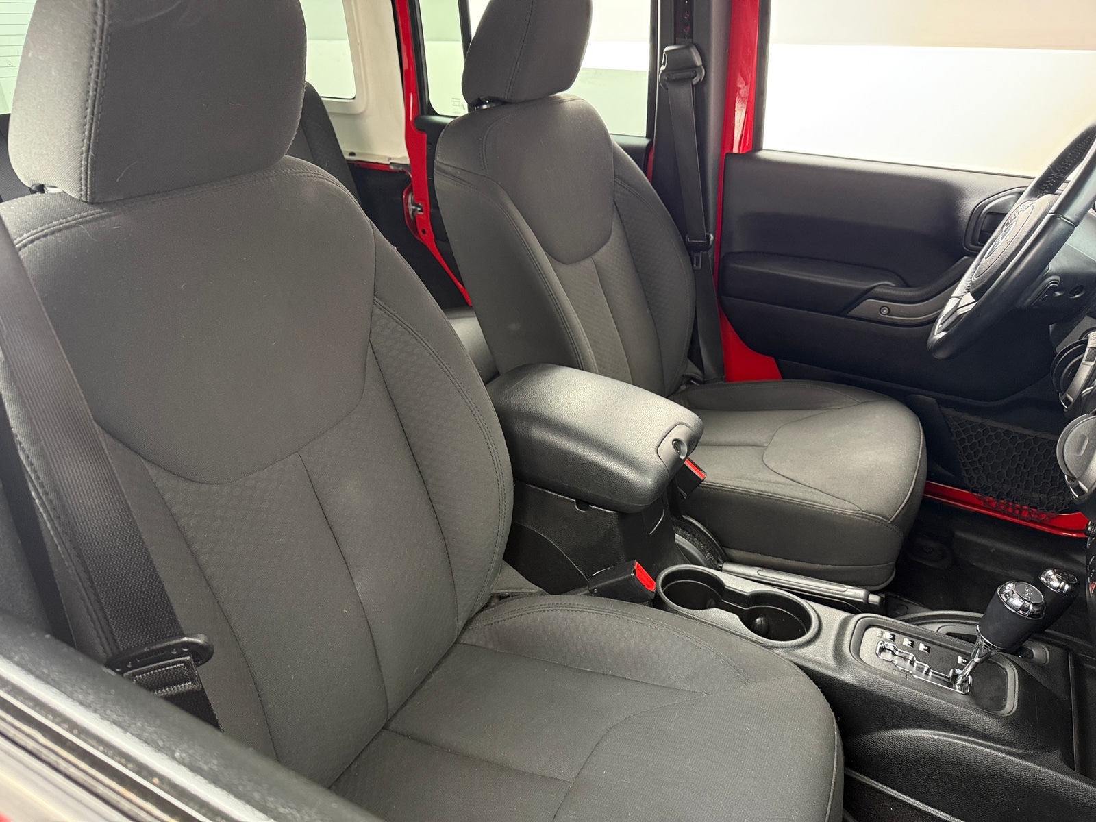 Thumbnail: 2017 Jeep Wrangler - 2