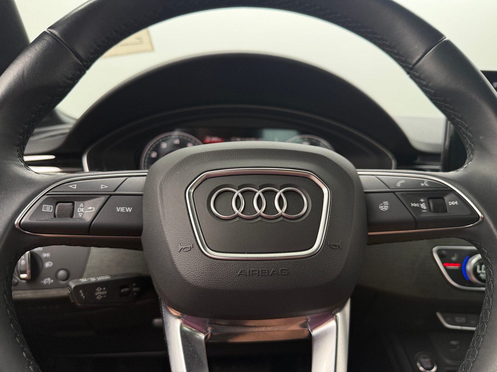 Thumbnail: 2024 Audi A4 - 4