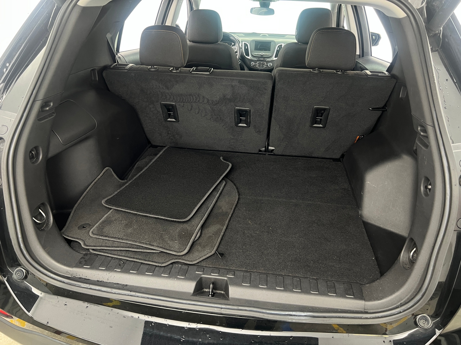 Thumbnail: 2022 Chevrolet Equinox - 7