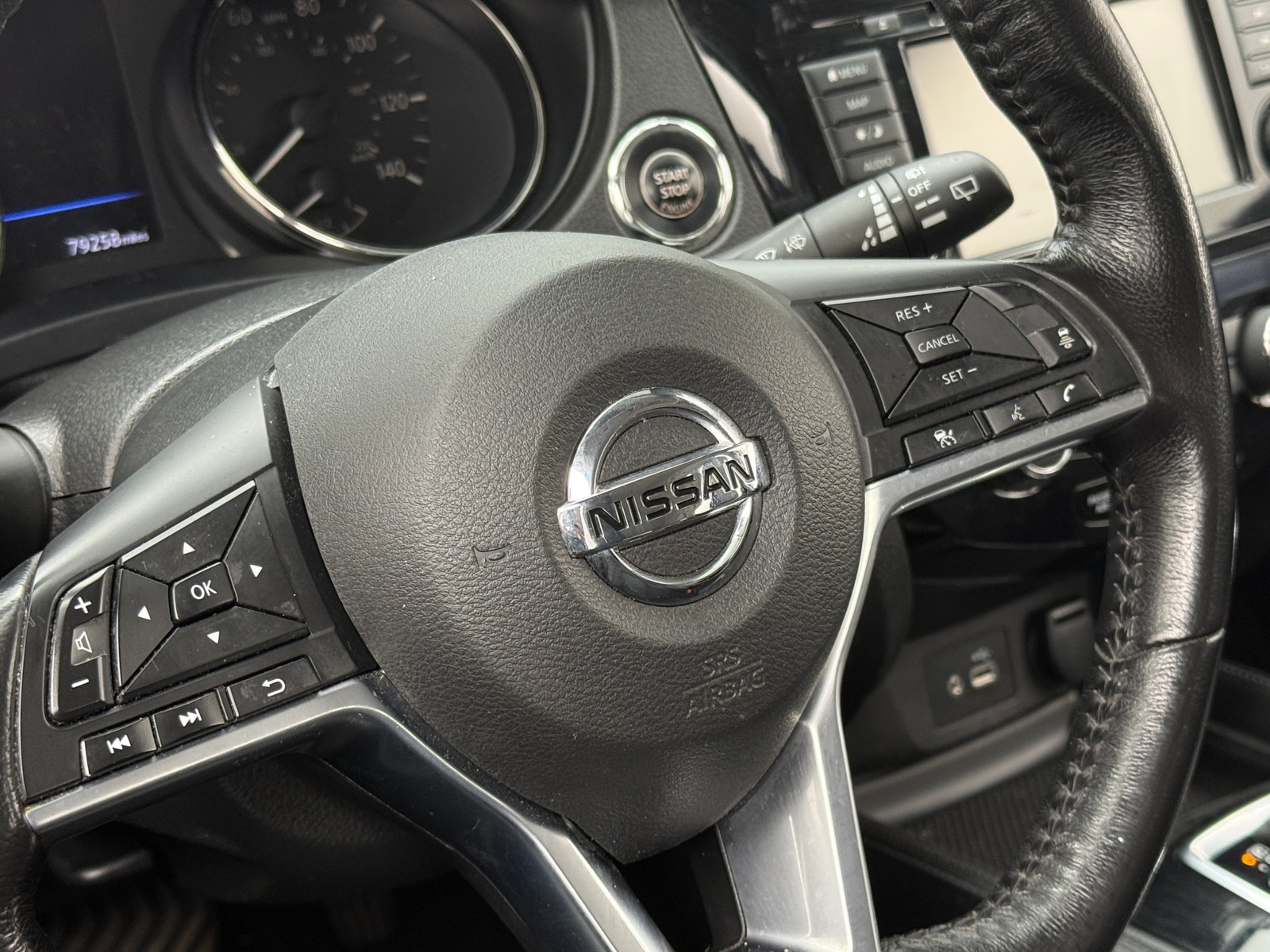 Thumbnail: 2018 Nissan Rogue - 4