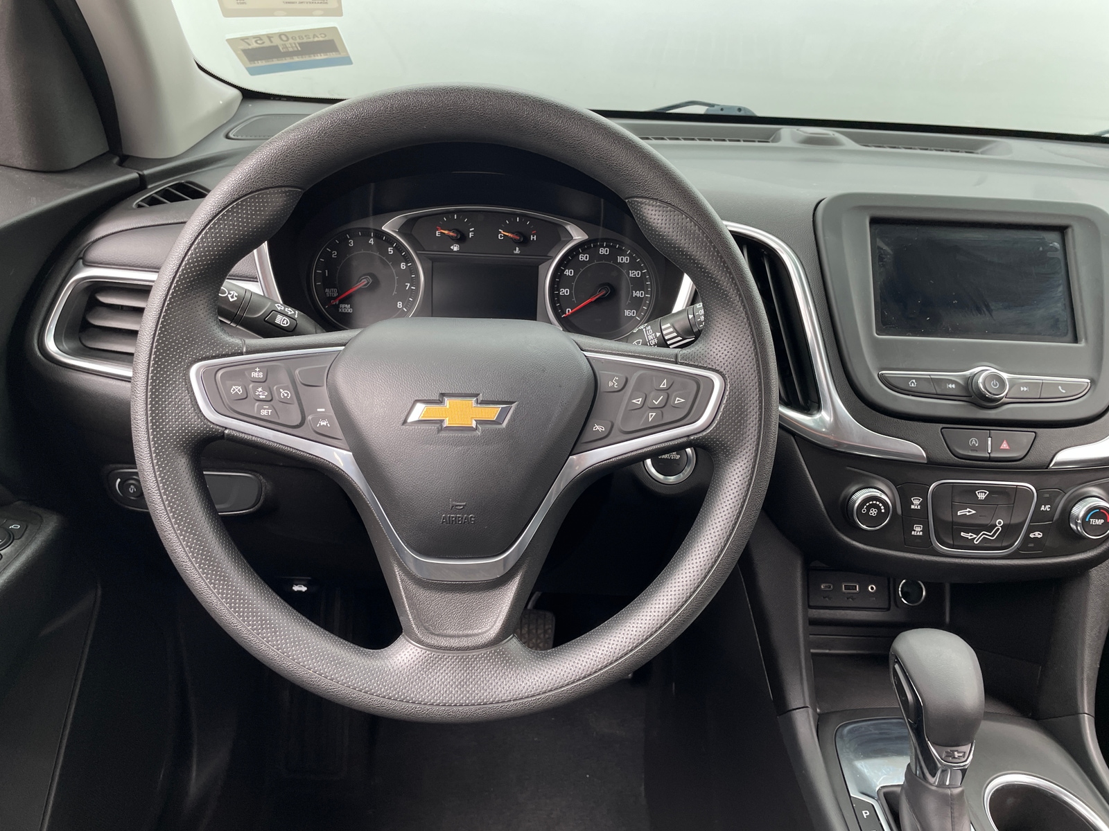 Thumbnail: 2022 Chevrolet Equinox - 5
