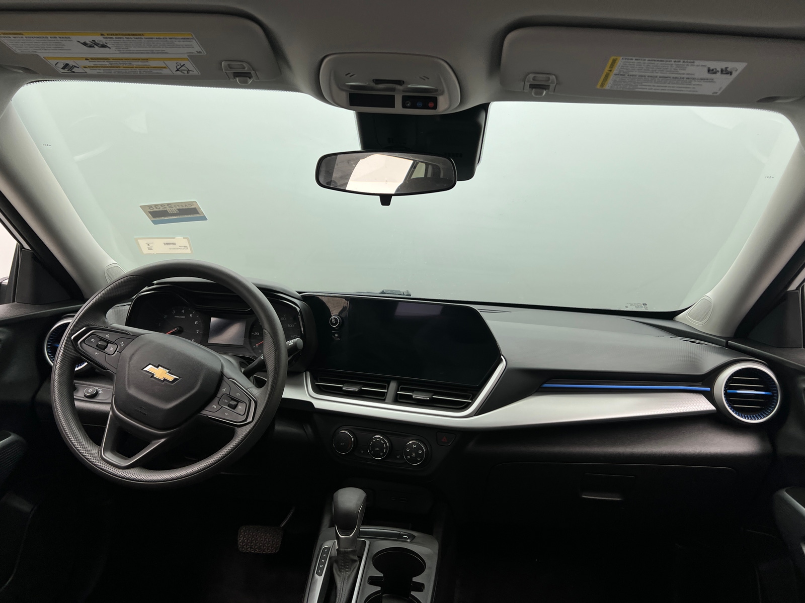 Thumbnail: 2025 Chevrolet Trax - 3