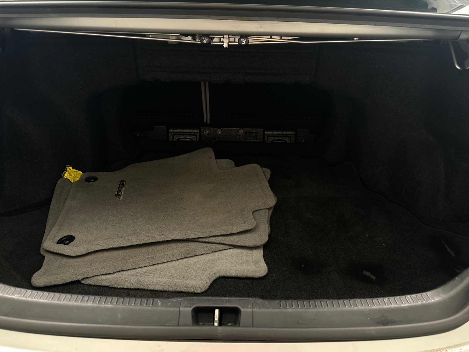 Thumbnail: 2012 Toyota Camry - 6