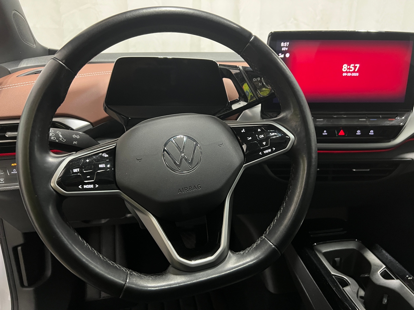 Thumbnail: 2021 Volkswagen ID.4 - 4
