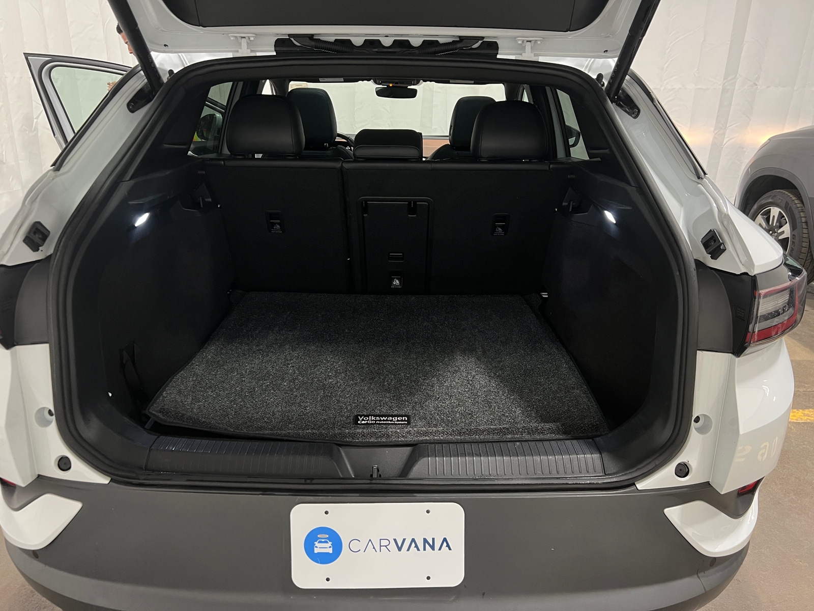 Thumbnail: 2021 Volkswagen ID.4 - 6
