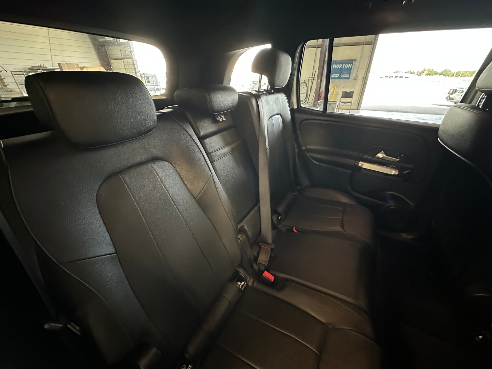 Thumbnail: 2024 Mercedes-Benz GLB - 5