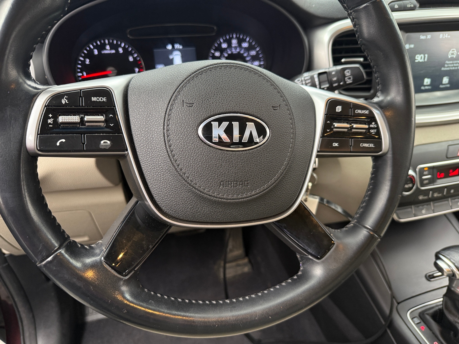 Thumbnail: 2019 Kia Sorento - 5