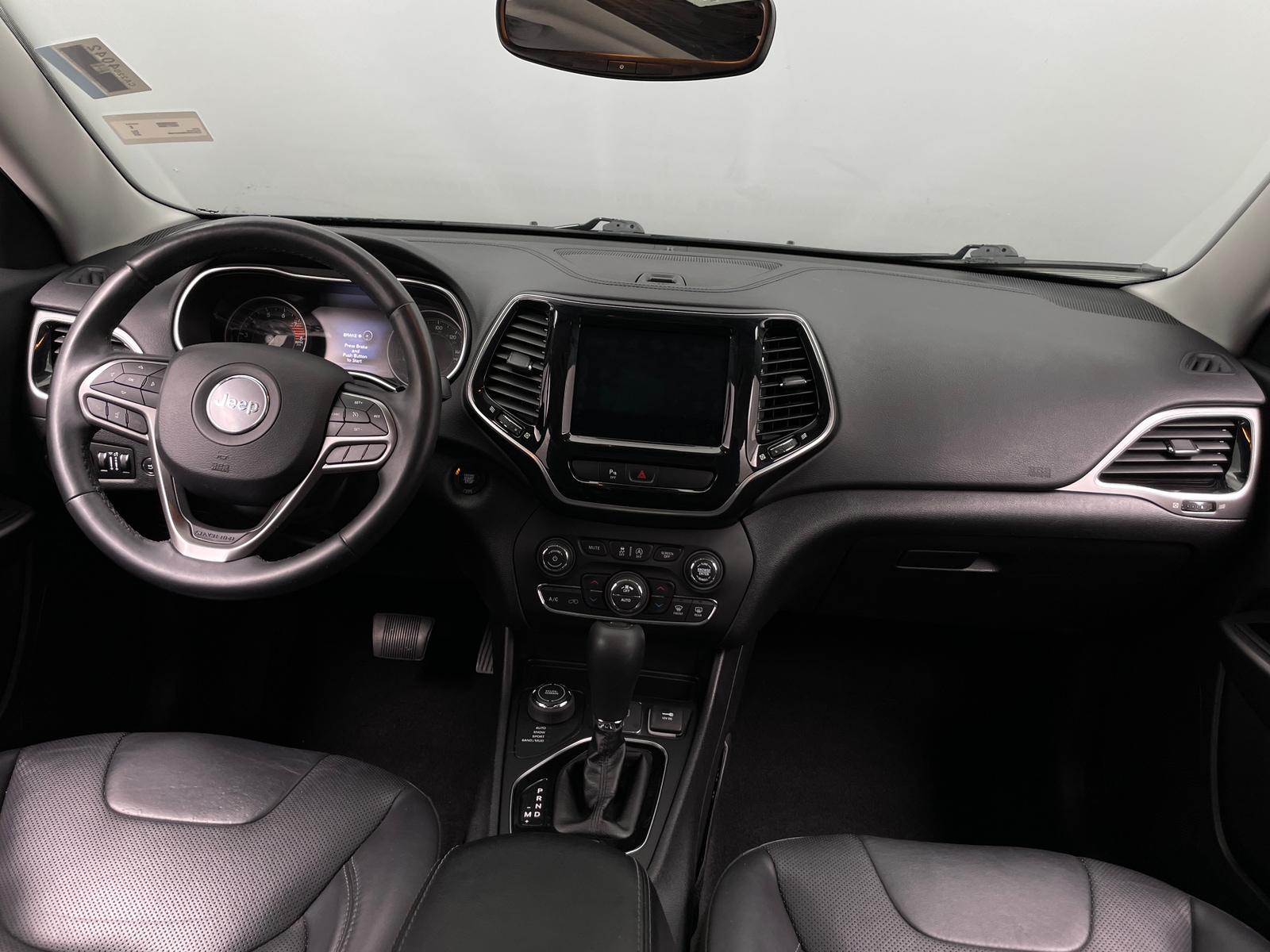 Thumbnail: 2019 Jeep Cherokee - 2