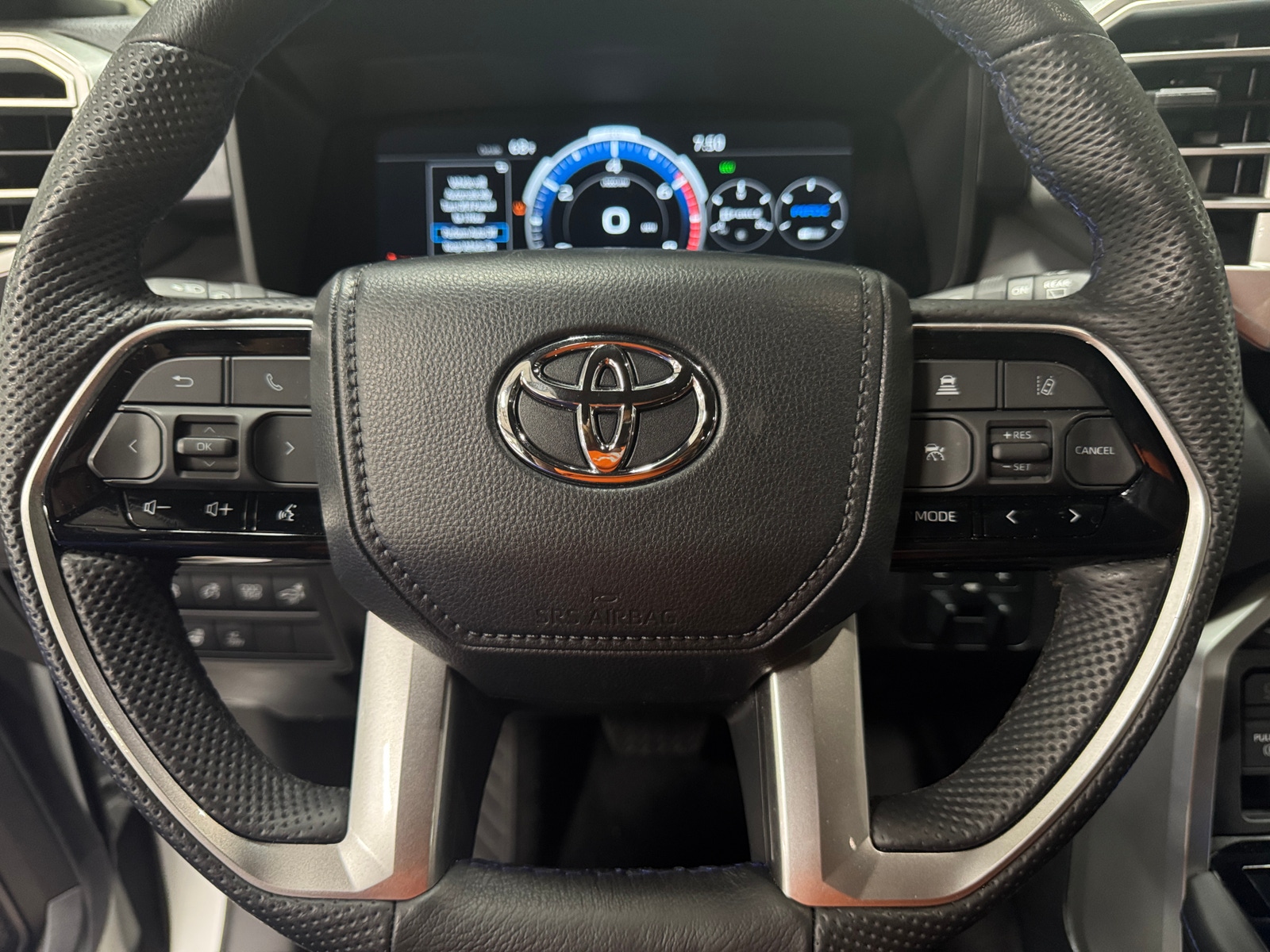 Thumbnail: 2024 Toyota Sequoia - 4