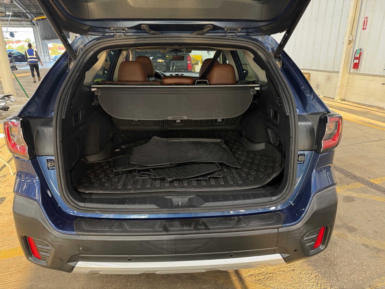 Thumbnail: 2020 Subaru Outback - 6