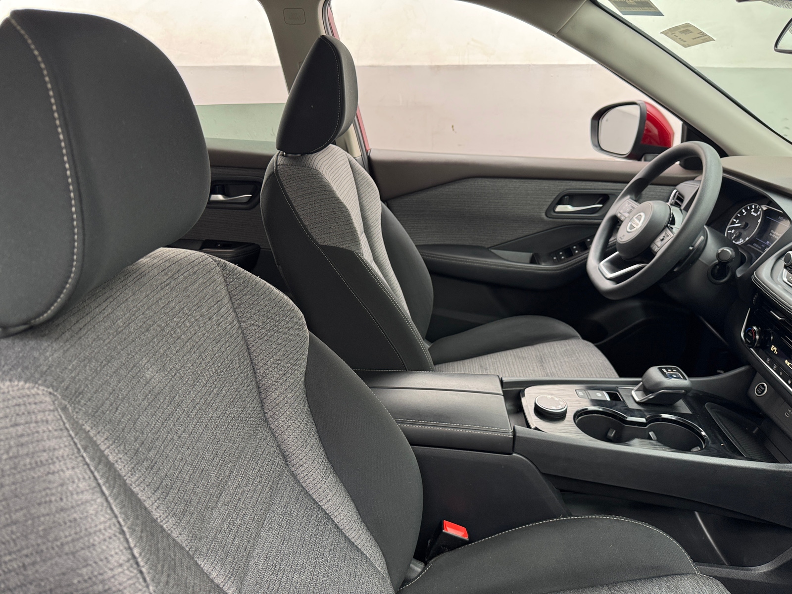 Thumbnail: 2021 Nissan Rogue - 2