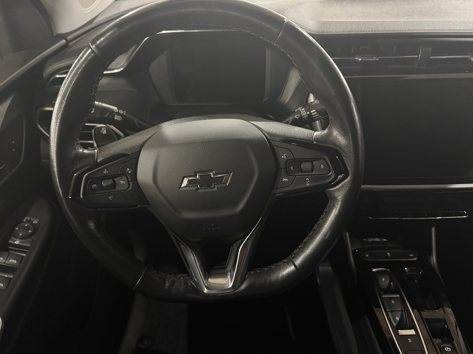 Thumbnail: 2023 Chevrolet Bolt EUV - 5