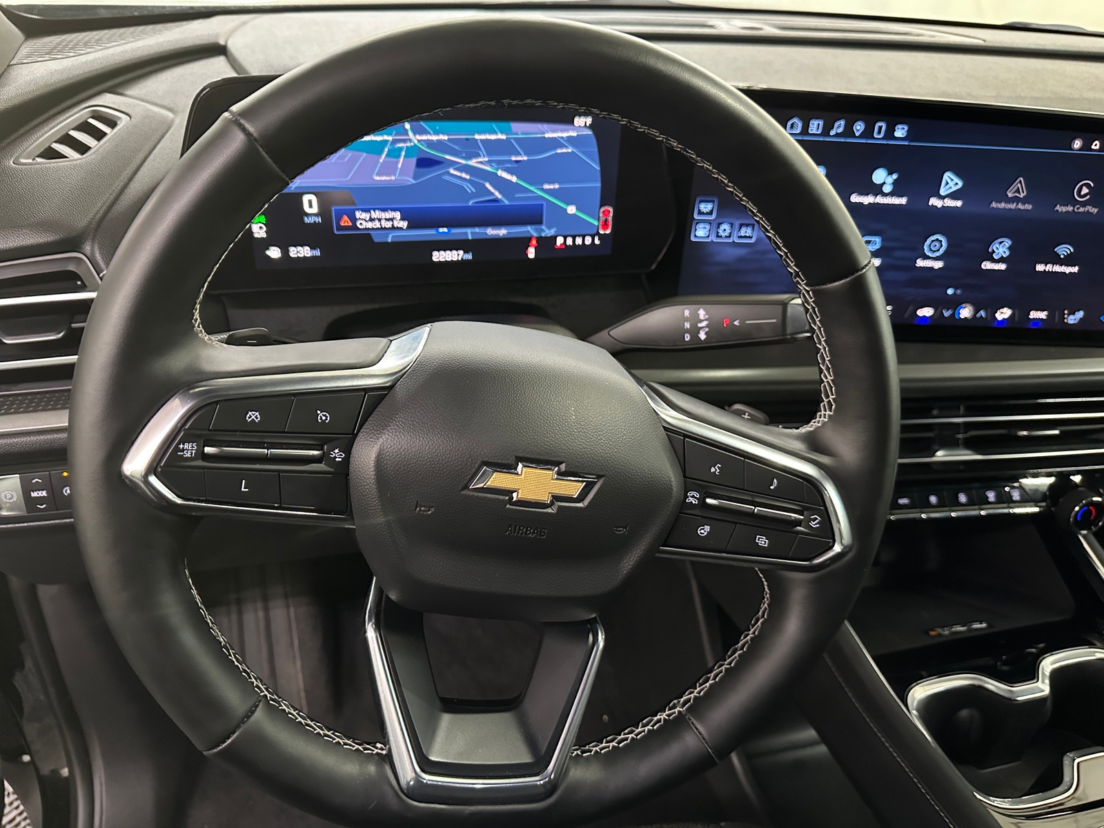 Thumbnail: 2025 Chevrolet Traverse - 5