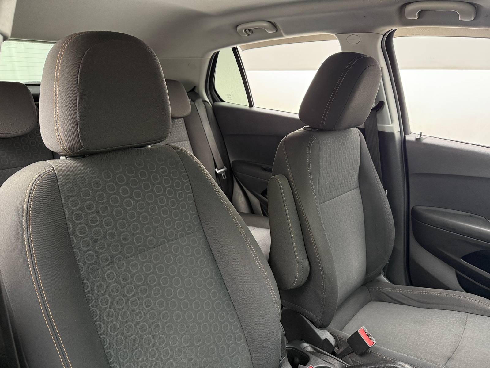 Thumbnail: 2020 Chevrolet Trax - 2