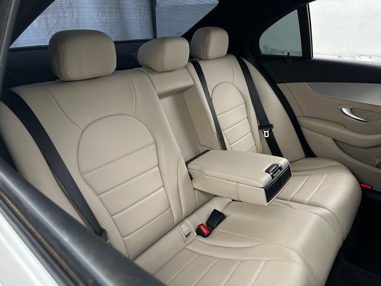 Thumbnail: 2016 Mercedes-Benz C-Class - 5