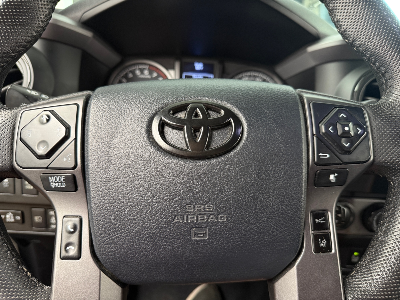 Thumbnail: 2020 Toyota Tacoma - 4