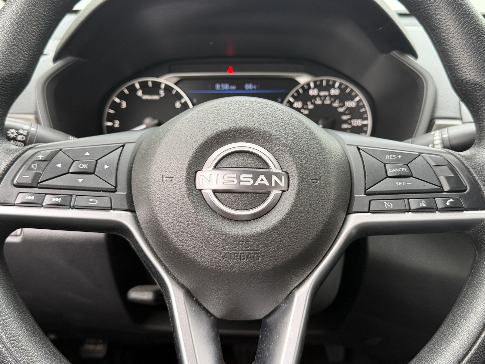 Thumbnail: 2024 Nissan Altima - 5