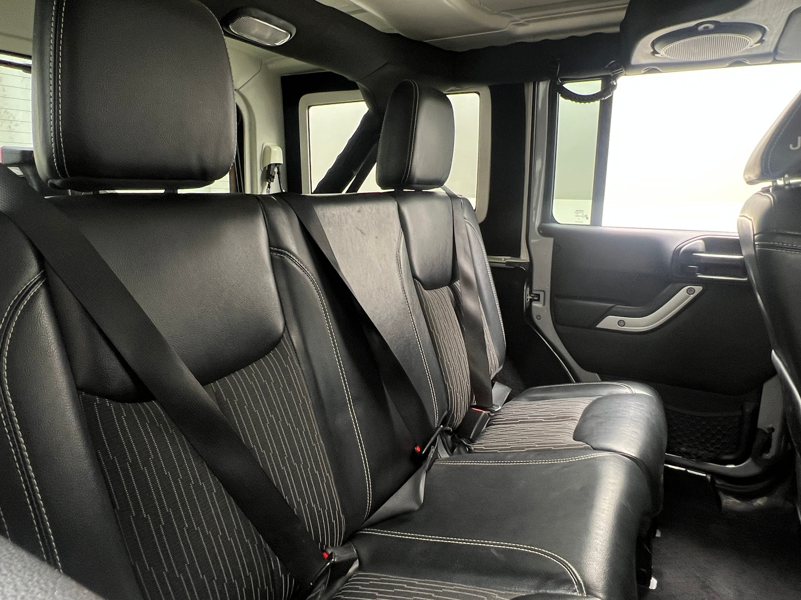 Thumbnail: 2014 Jeep Wrangler - 6