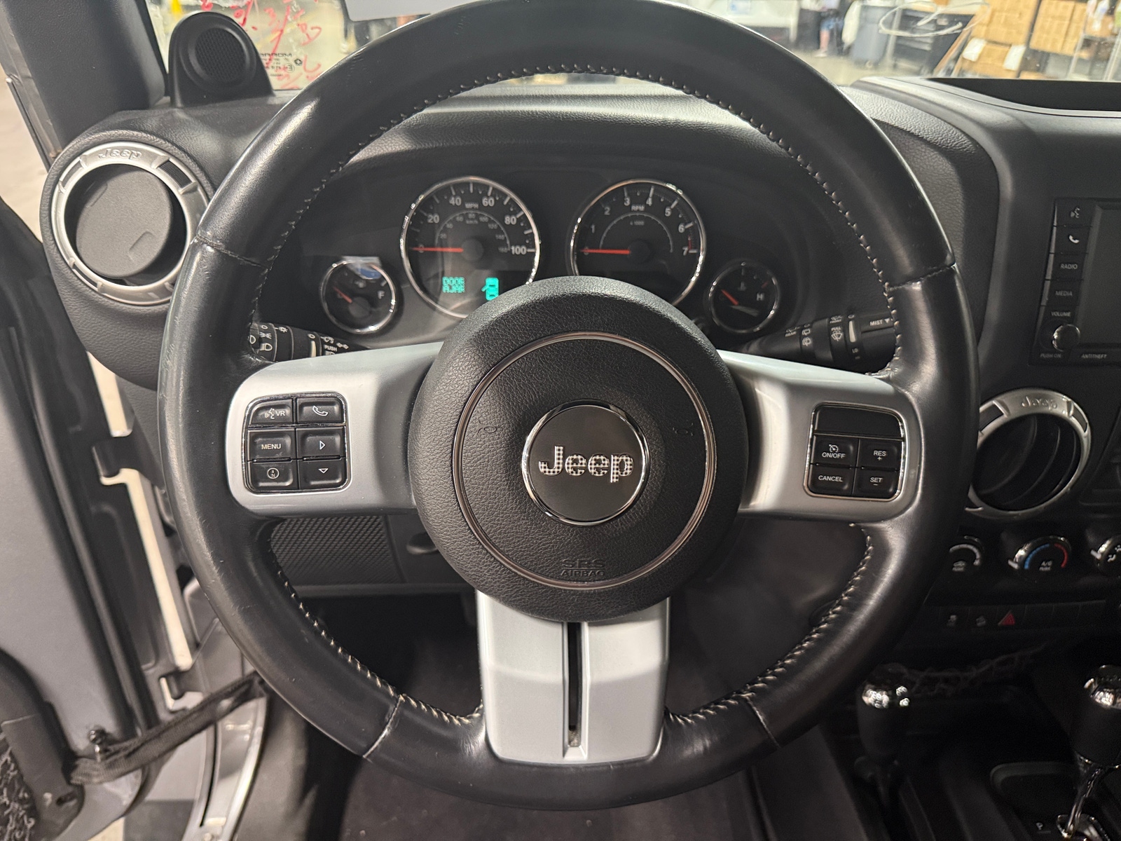 Thumbnail: 2014 Jeep Wrangler - 5