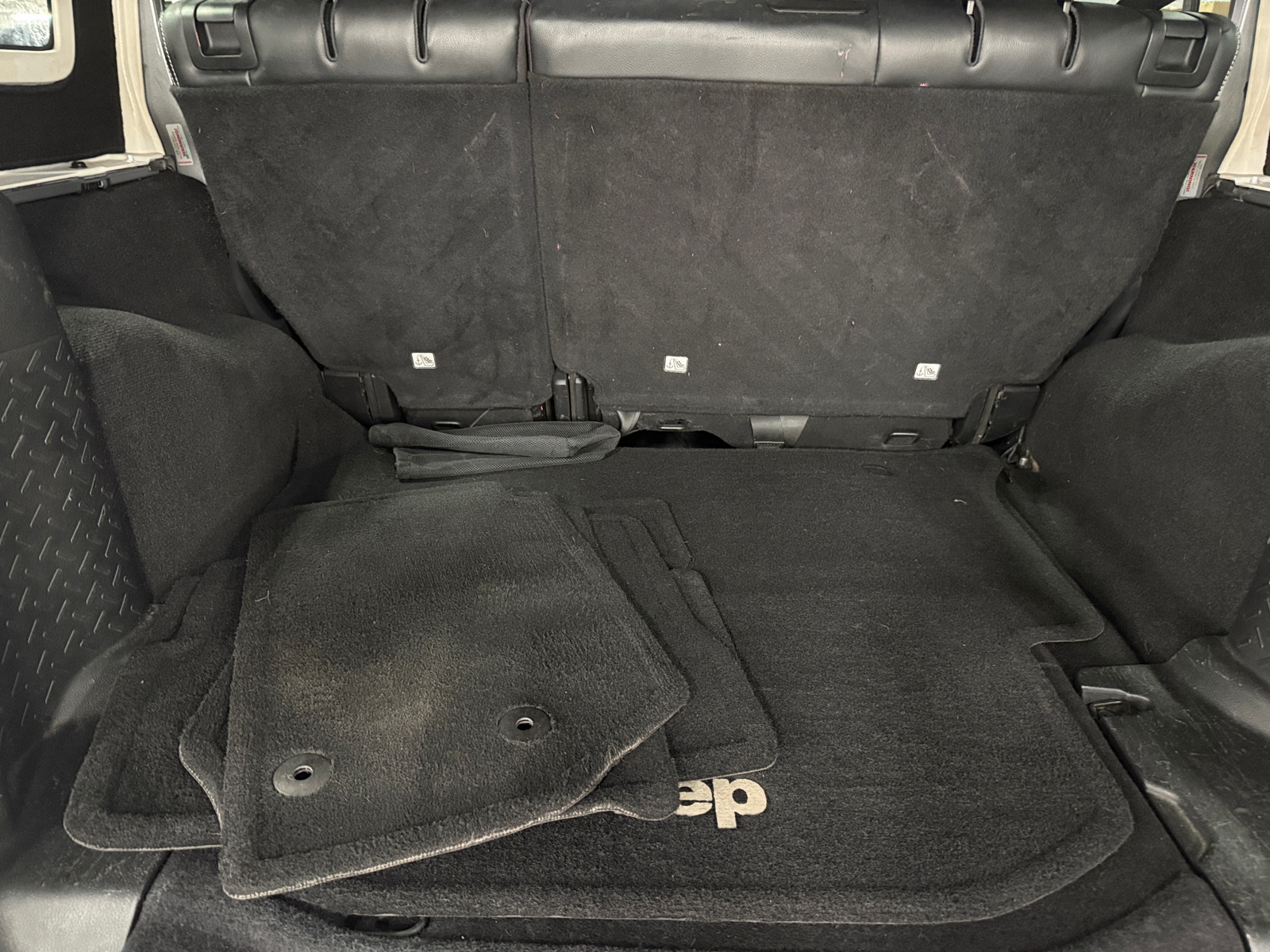 Thumbnail: 2014 Jeep Wrangler - 7