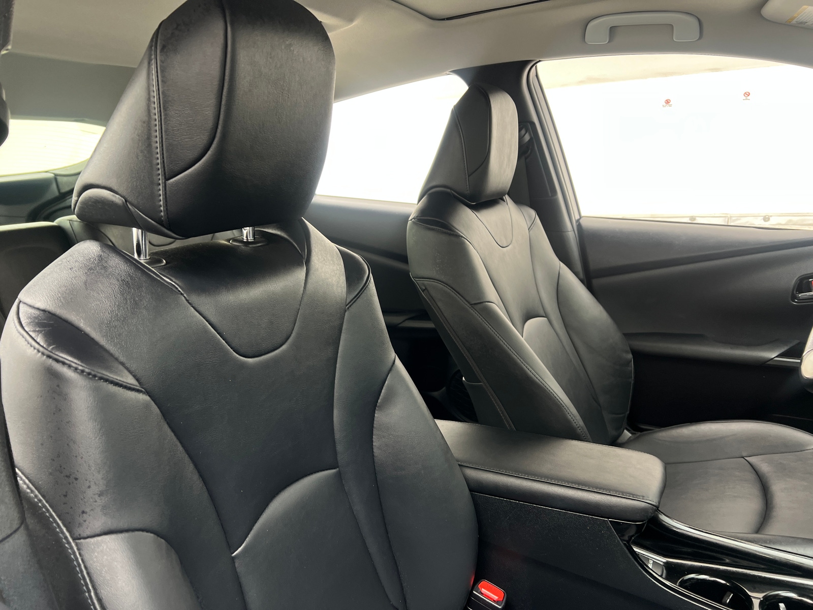 Thumbnail: 2017 Toyota Prius Prime - 2