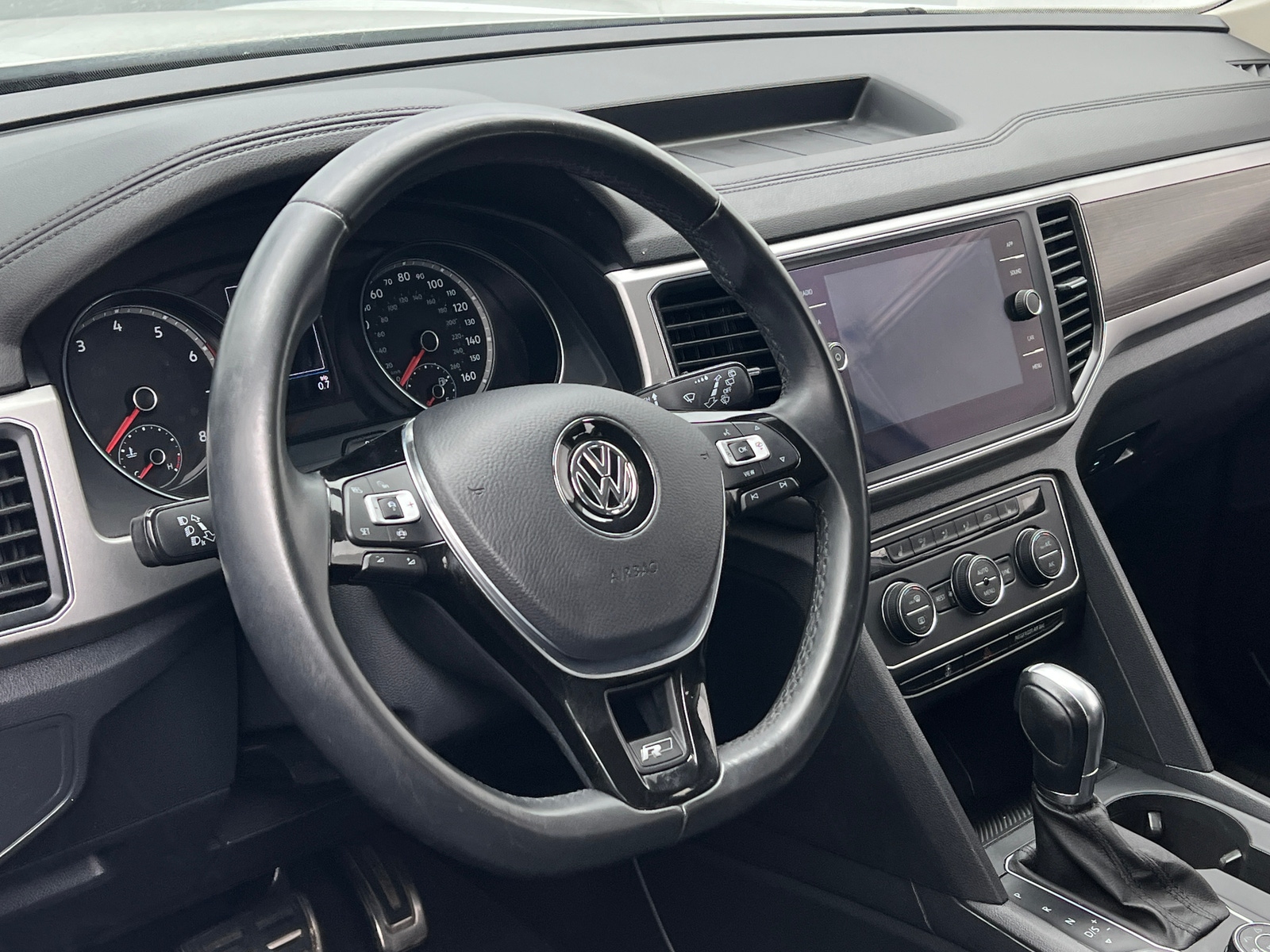 Thumbnail: 2019 Volkswagen Atlas - 4