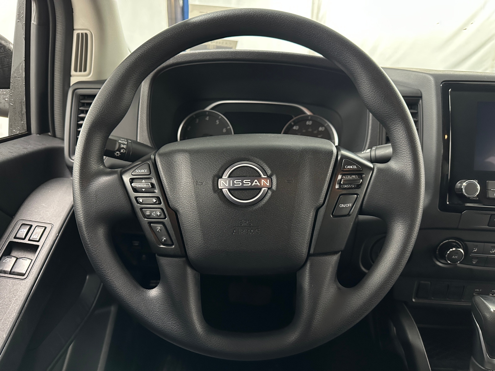 Thumbnail: 2024 Nissan Frontier - 5