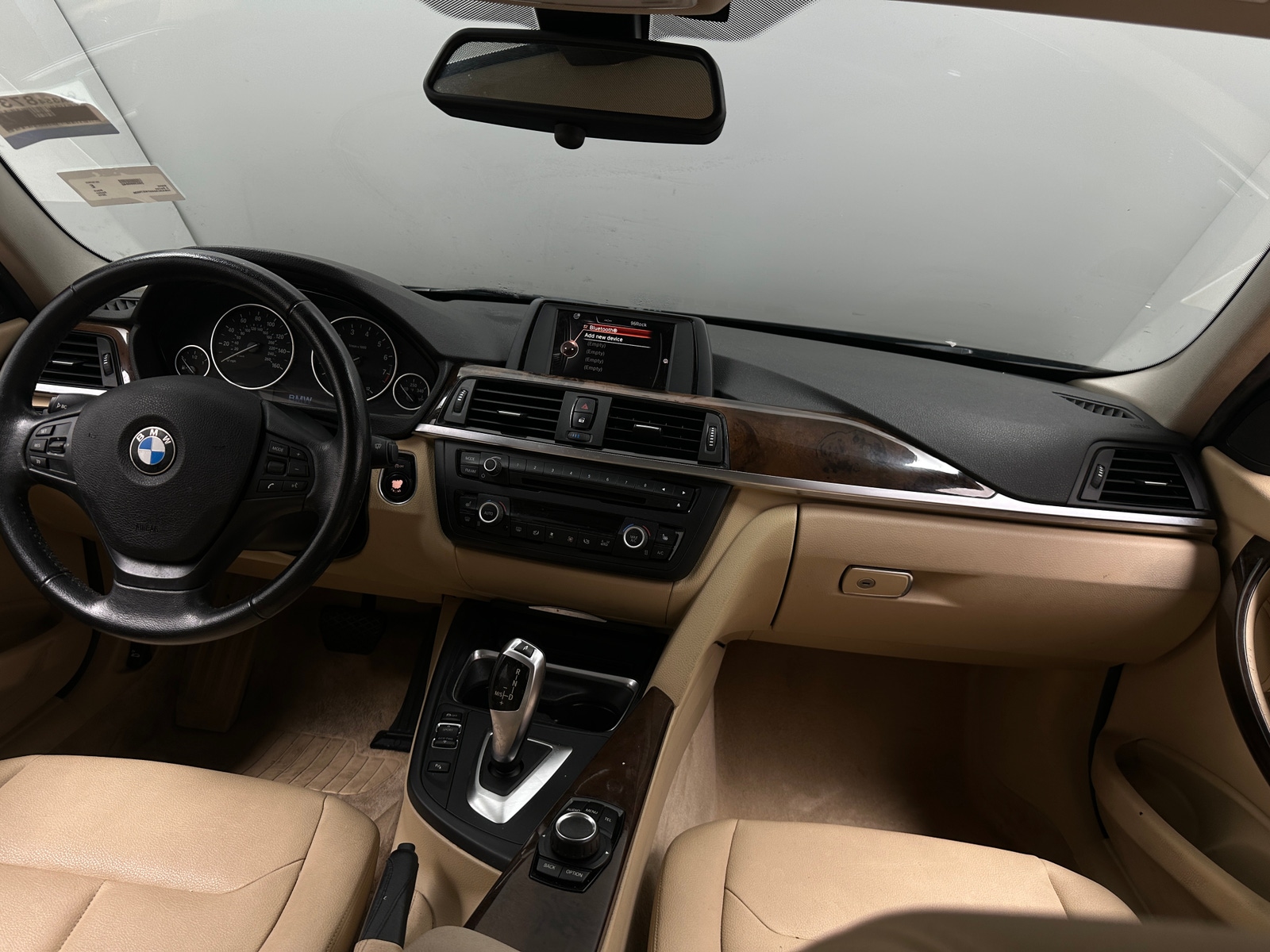 Thumbnail: 2015 BMW 3 Series - 2