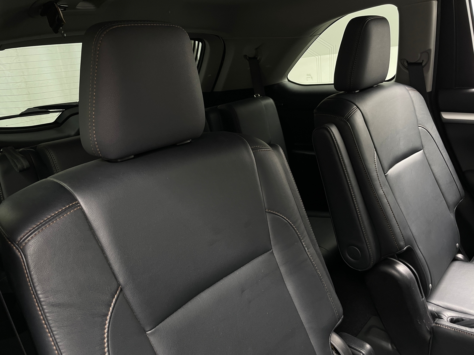 Thumbnail: 2015 Toyota Highlander - 5